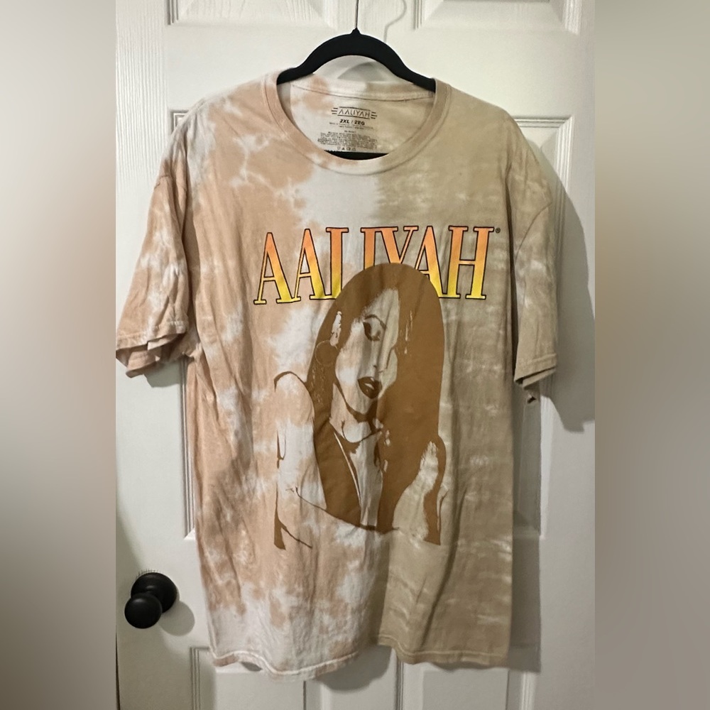 Aaliyah graphic tee, size 2X